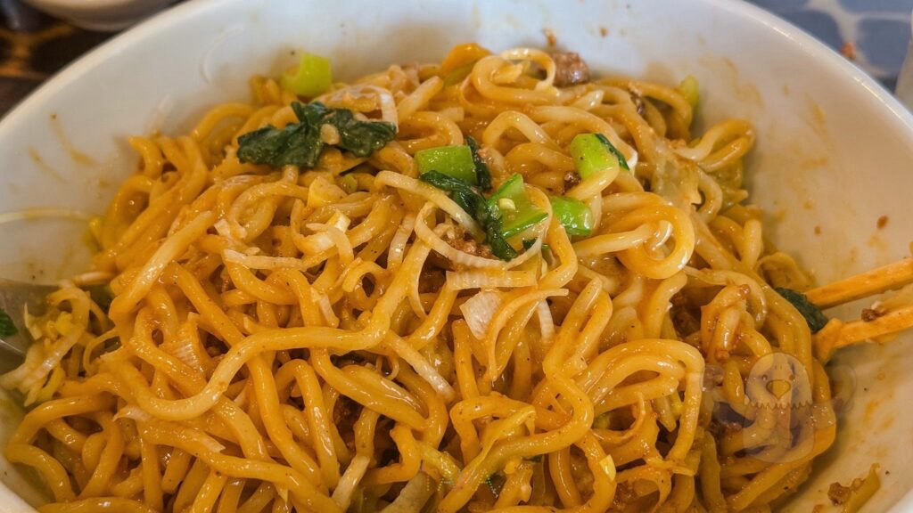 【油虎/1人ランチ】油そばを食べてきた🍜期間限定メニューも美味しい‼️《茨城県つくば市》